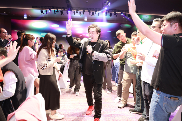 台郡科技旺年會｜打造科技感爆棚的感官盛宴，這場尾牙有夠派！ - 照片 6