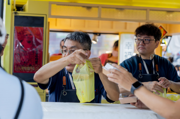 幸福華東 再創三十｜家庭日結合生日派對的榮耀時刻 - 照片 2