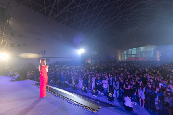 【4000人大型企業春酒統籌】全球被動元件龍頭 2026 震撼盛宴：高展館萬人級動線與數位互動解析 - 照片 3