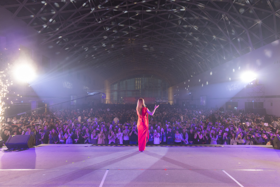 精選案例-【4000人大型企業春酒統籌】全球被動元件龍頭 2026 震撼盛宴：高展館萬人級動線與數位互動解析